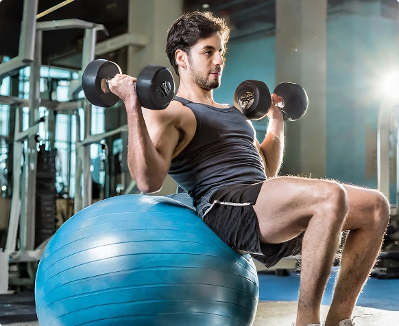 man-lifting-dumbell