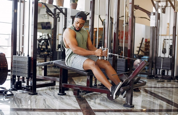 man-inside-gym